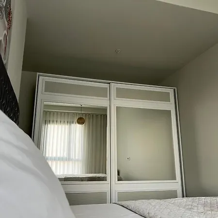 Apartment Huzurlu Ve Sirin