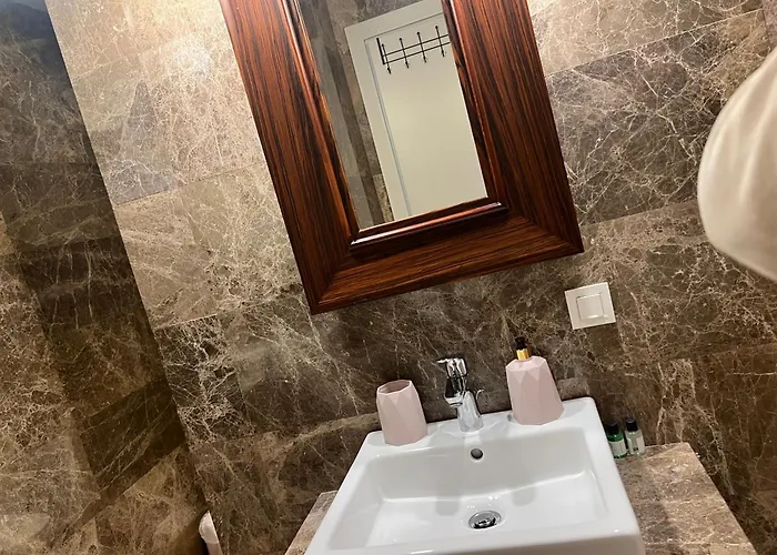 Huzurlu Ve Sirin Apartamento *